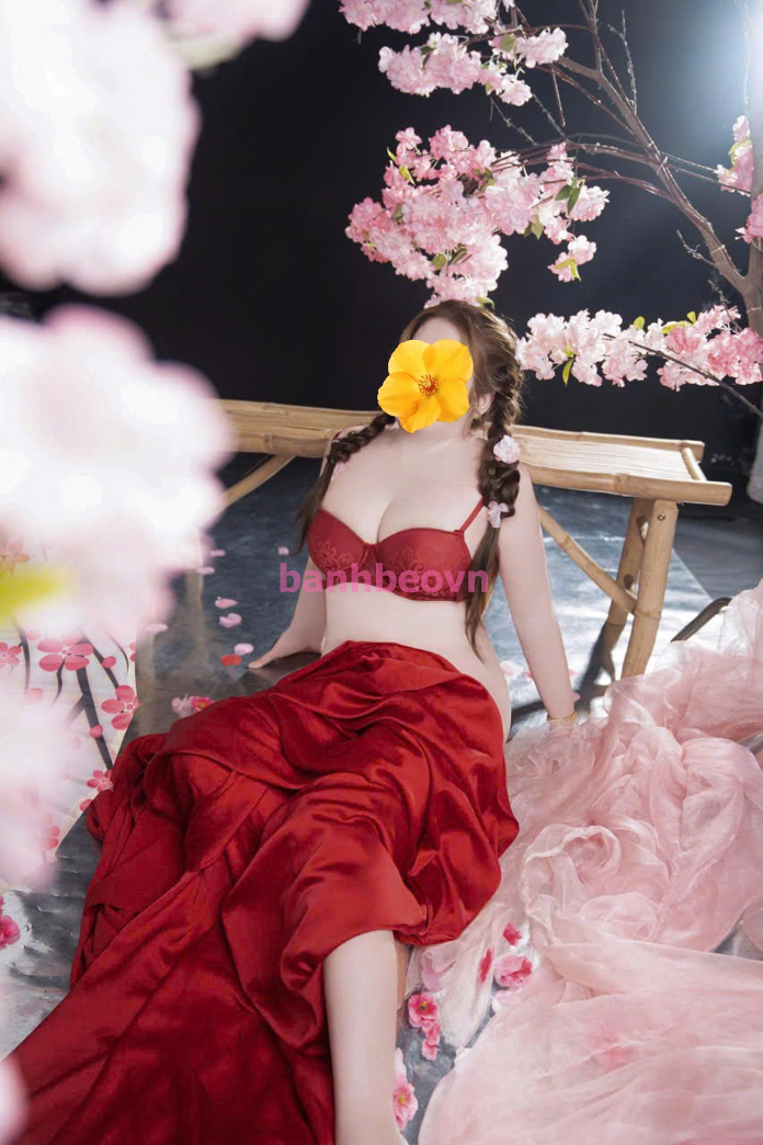 ✨Kim Tiền ✨ xinh gái ngoan hiền