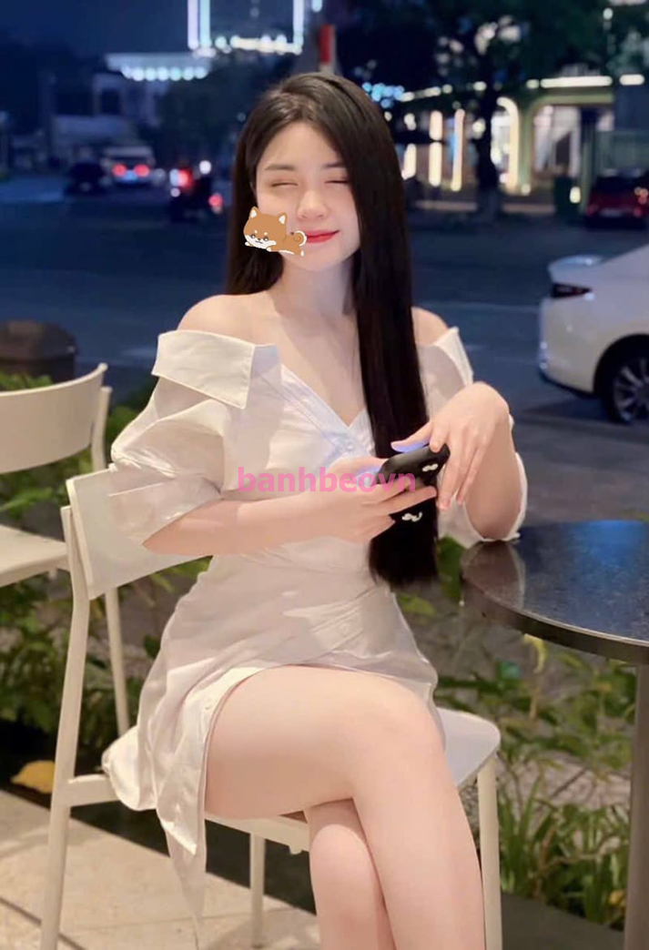 QUỲNH ANH KHUÔN MẶT THANH TÚ – ĐẸP MƠ MÀNG - NGỰC TO BODY MƯỢT - NỒNG NÀN QUYẾN RŨ SEXY - DỊCH VỤ CHẤT LƯỢNG
