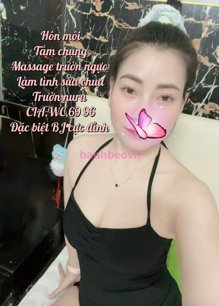 Trúc Linh_ Gái xinh chiều khách, kỹ năng cực tốt