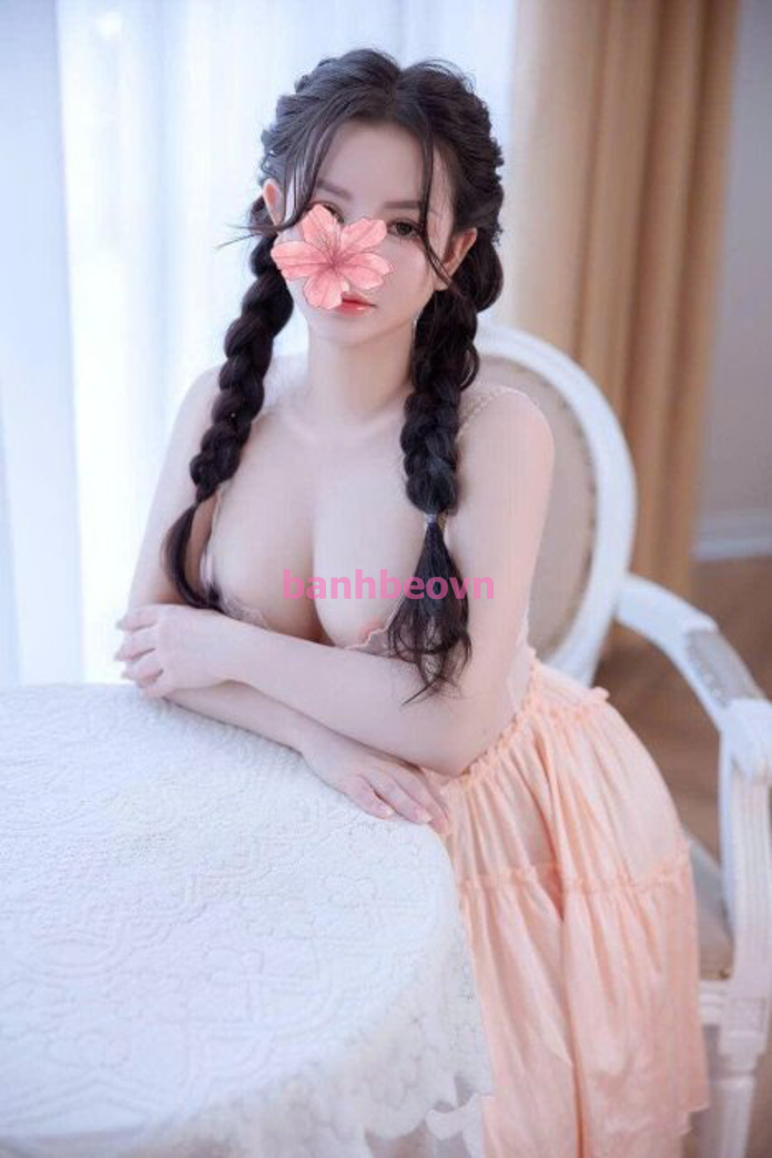BẢO CHÂU- XINH XẮN ĐÁNG YÊU DỄ BẢO