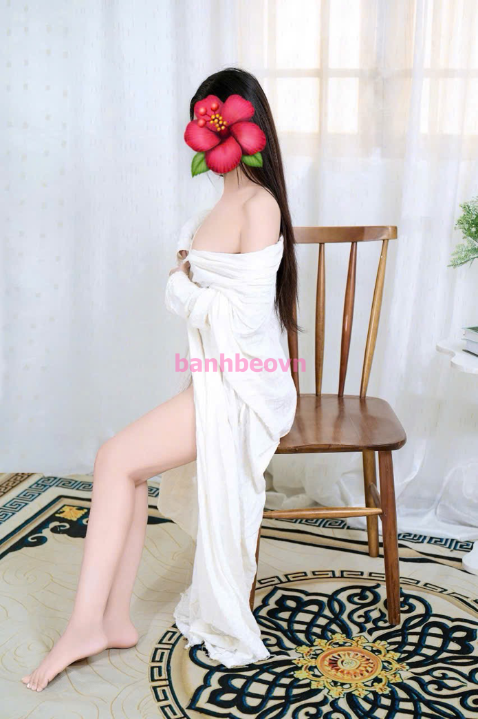 Hot Teen💋BÉ NHI Vú Non Bự Cực Phẩm Mộng Nước Xinh Đẹp